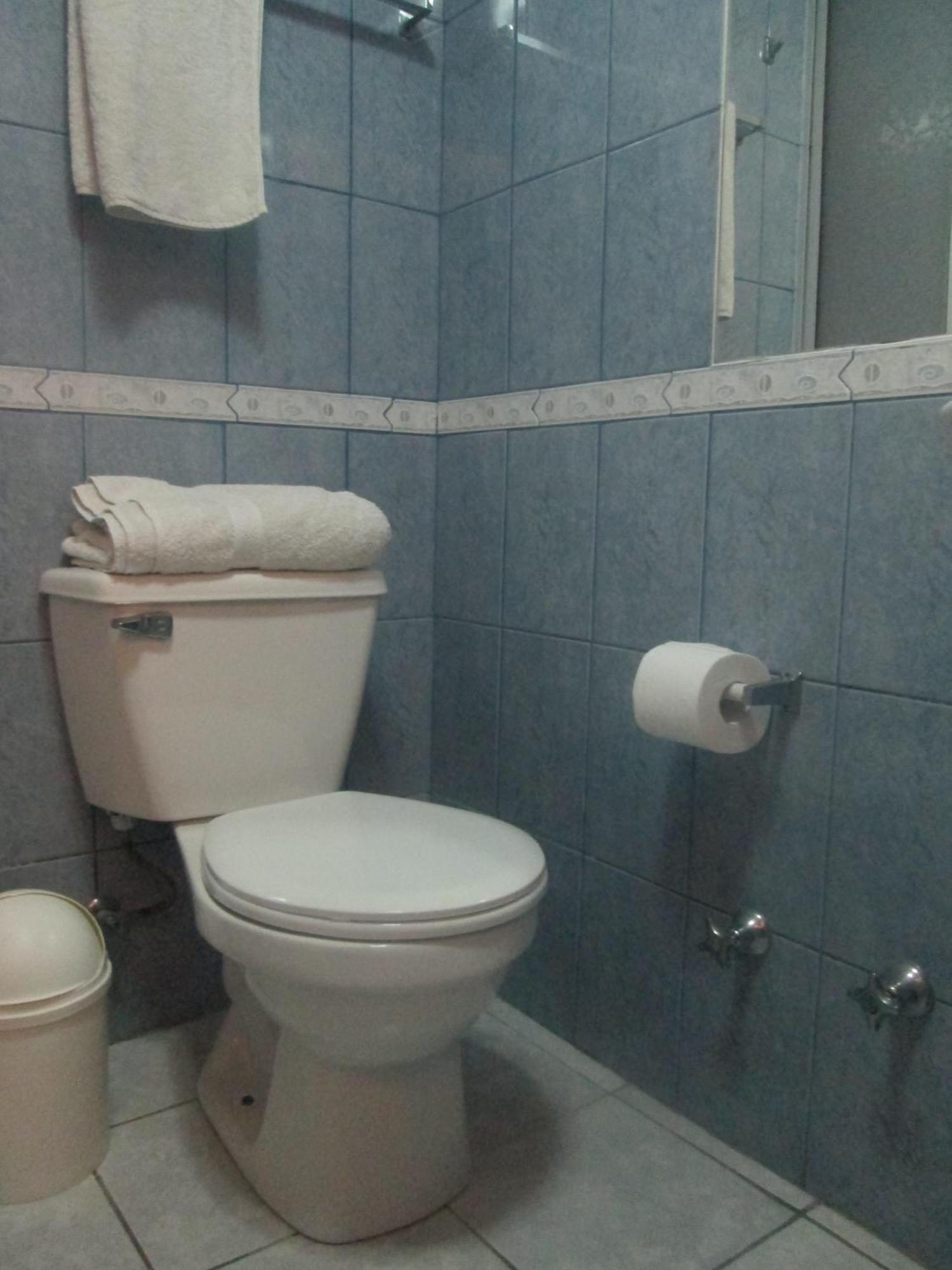 Hotel Vista Hermosa 17 Винья-дель-Мар Номер фото
